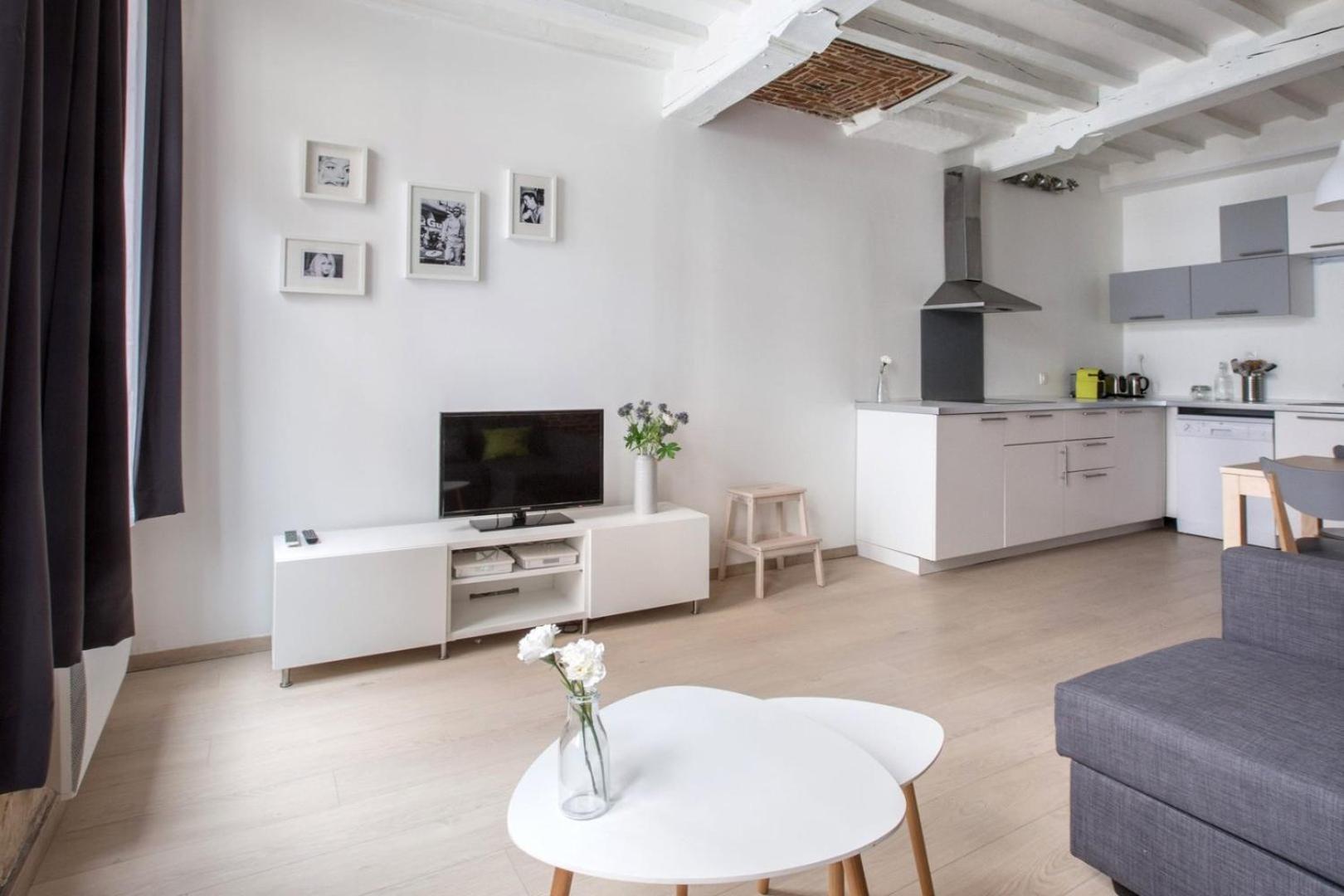 Old Town - Superb Apartment In Rue Esquermoise ! Lille Exterior foto